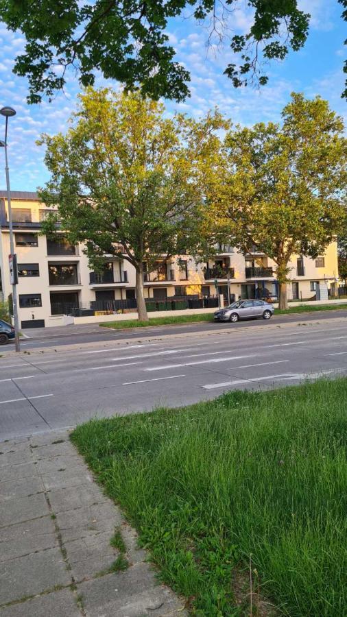 Top Apartments Kaiserebersdorf فيينا المظهر الخارجي الصورة